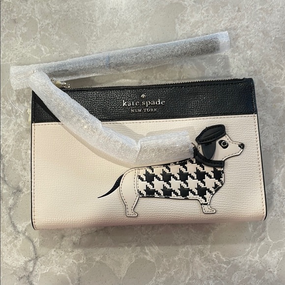 kate spade Handbags - Kate Spade Claude Fetch wristlet clutch Purse